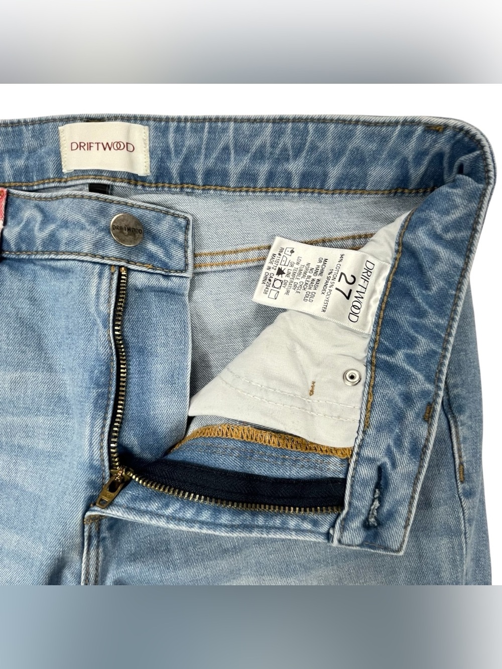 Driftwood Farrah Women’s Size 27 Patchwork Bandana Flare Jeans Boho Western - Picture 6 of 7
